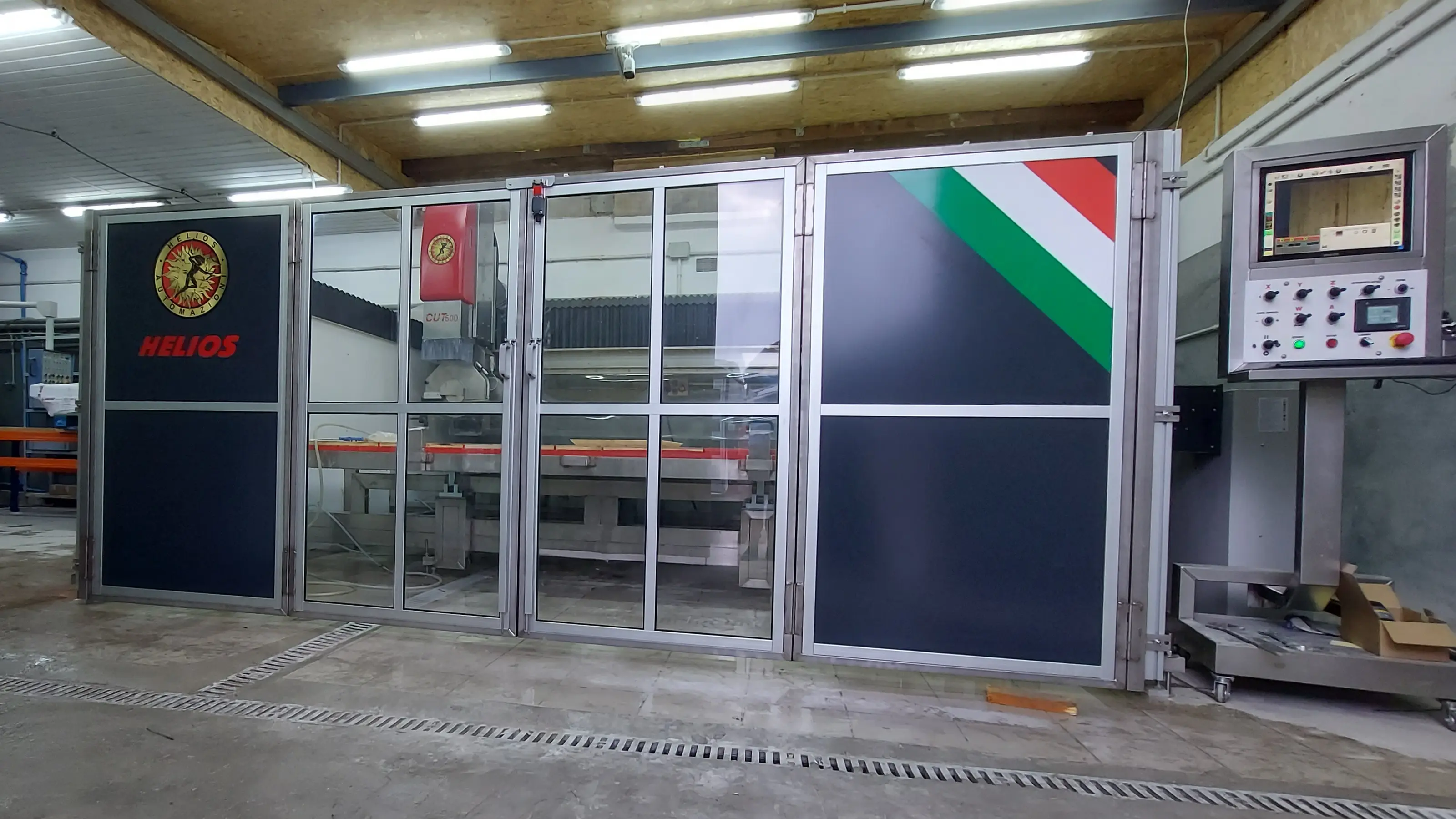 5-osiowa piła CNC